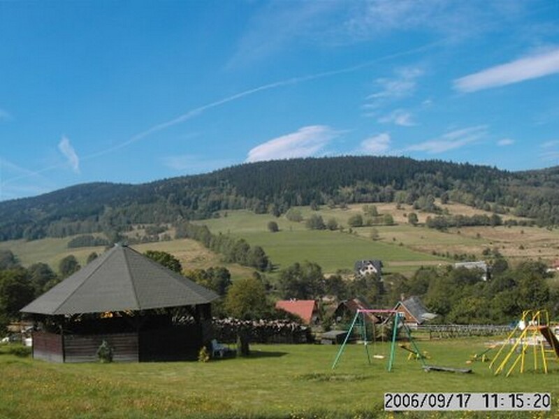 Plac zabaw dla dzieci w pensjonacie Monte Negro