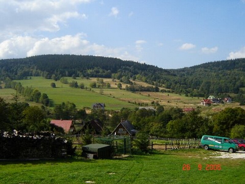 Parking przy pensjonacie Monte Negro