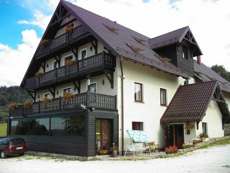 Wejście do pensjonatu Monte Negro